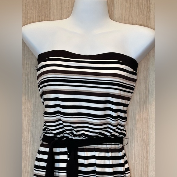 White House Black Market Striped Strapless Stretch Fabric Dress Size XXS - Picture 2 of 11